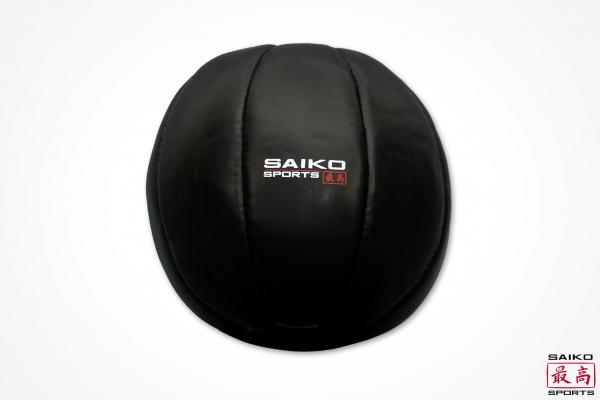 Medizinball von vorne
